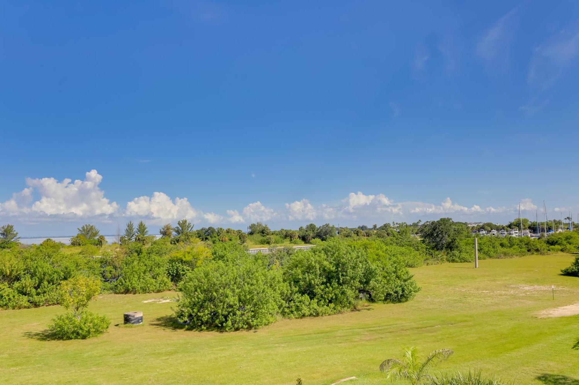 Coastal-Zen Ruskin Retreat Less Than 1 Mi To Beach! Exterior foto